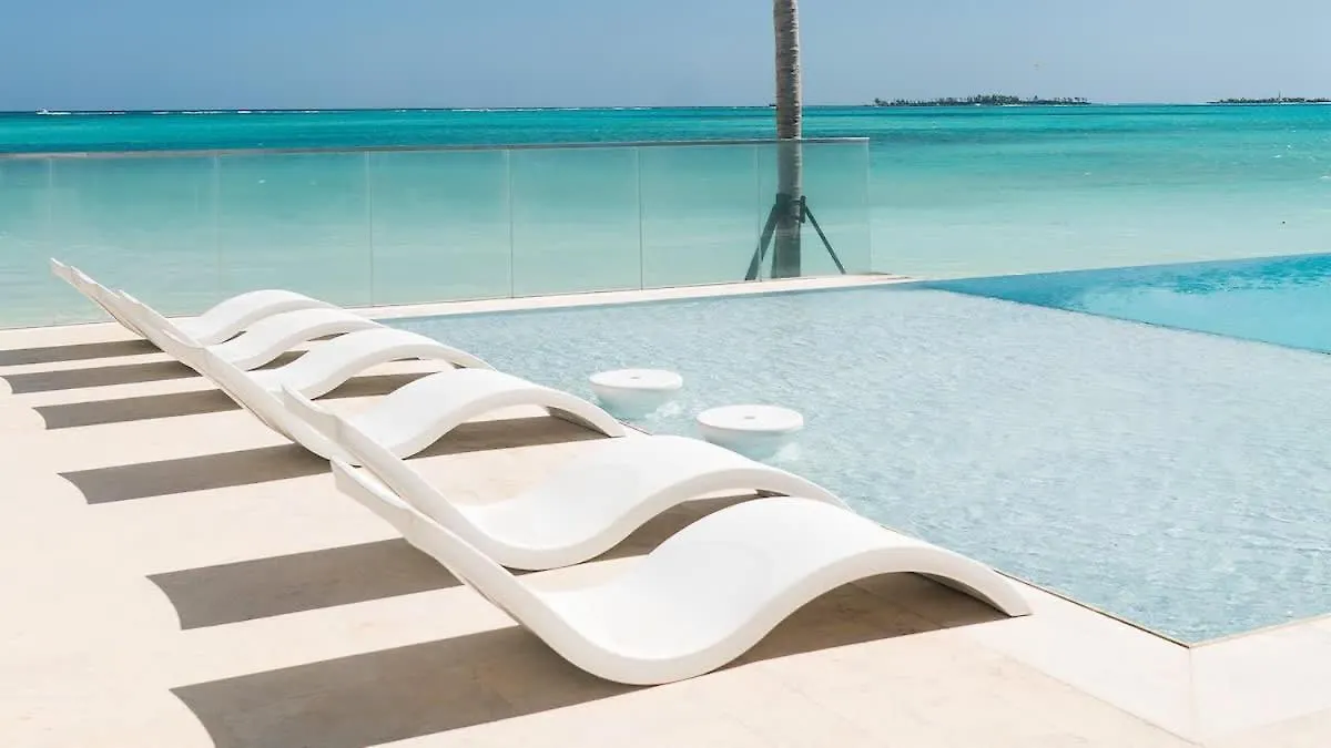 Modern Condo At One Cable Beach With Balcony Nassau Bahamas