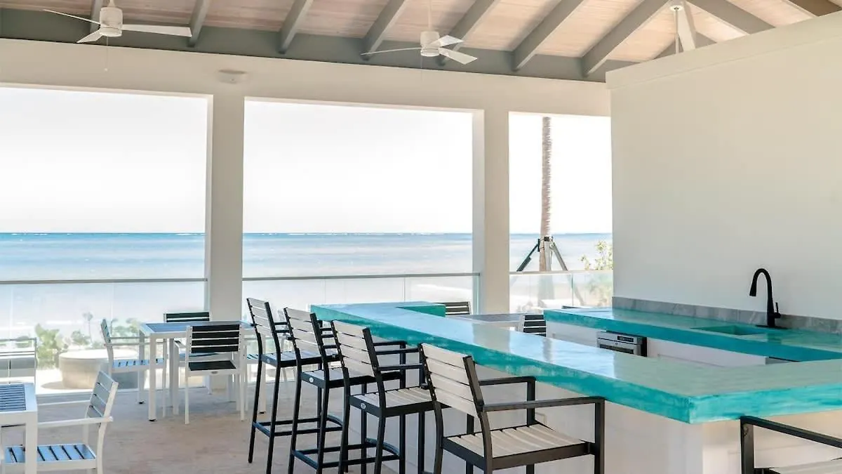 Holiday home Modern Condo At One Cable Beach With Balcony Nassau