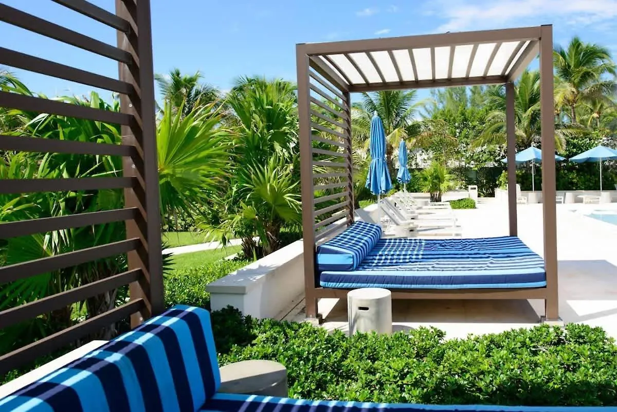 Modern Condo At One Cable Beach With Balcony Nassau